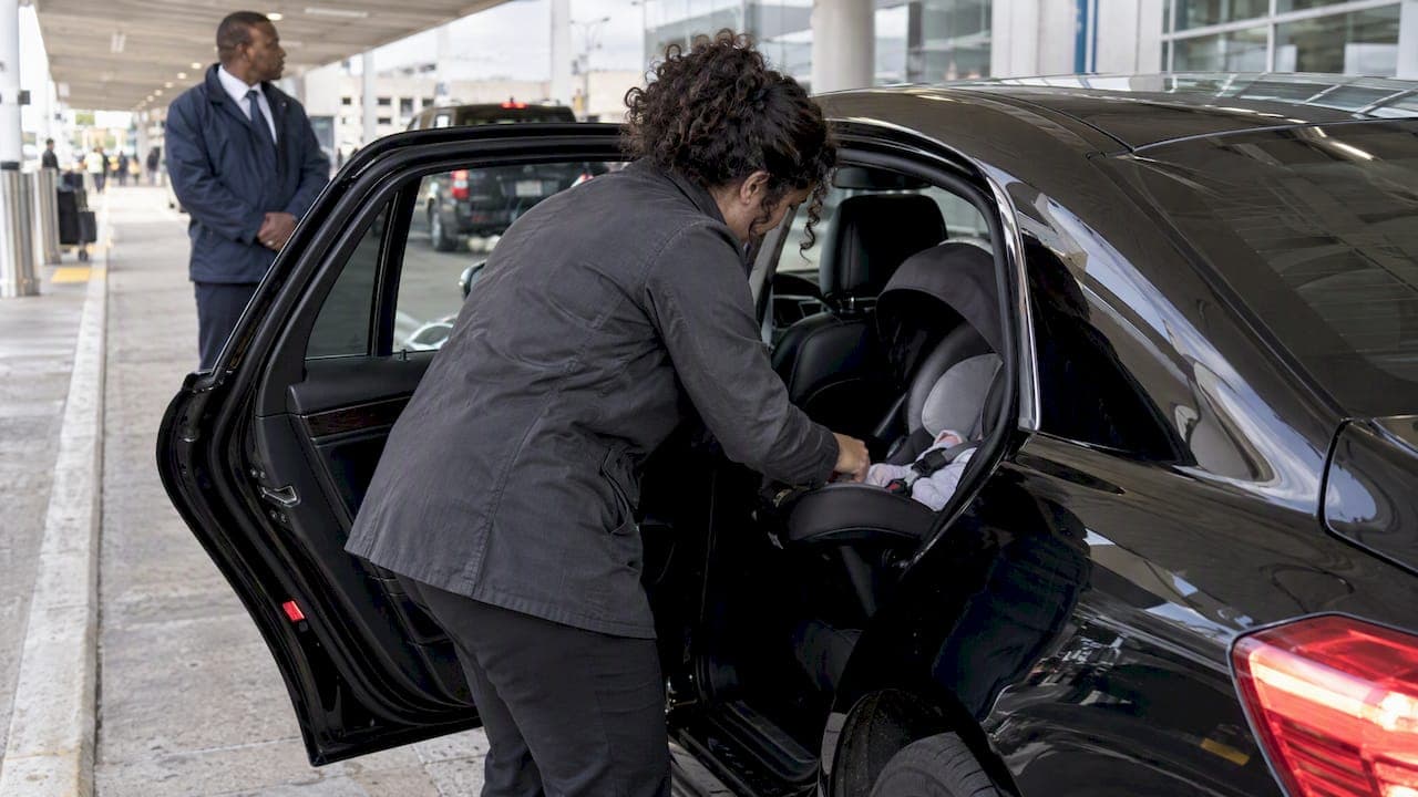 Airport Car Seat Policy in Austin: What Families Need to Know